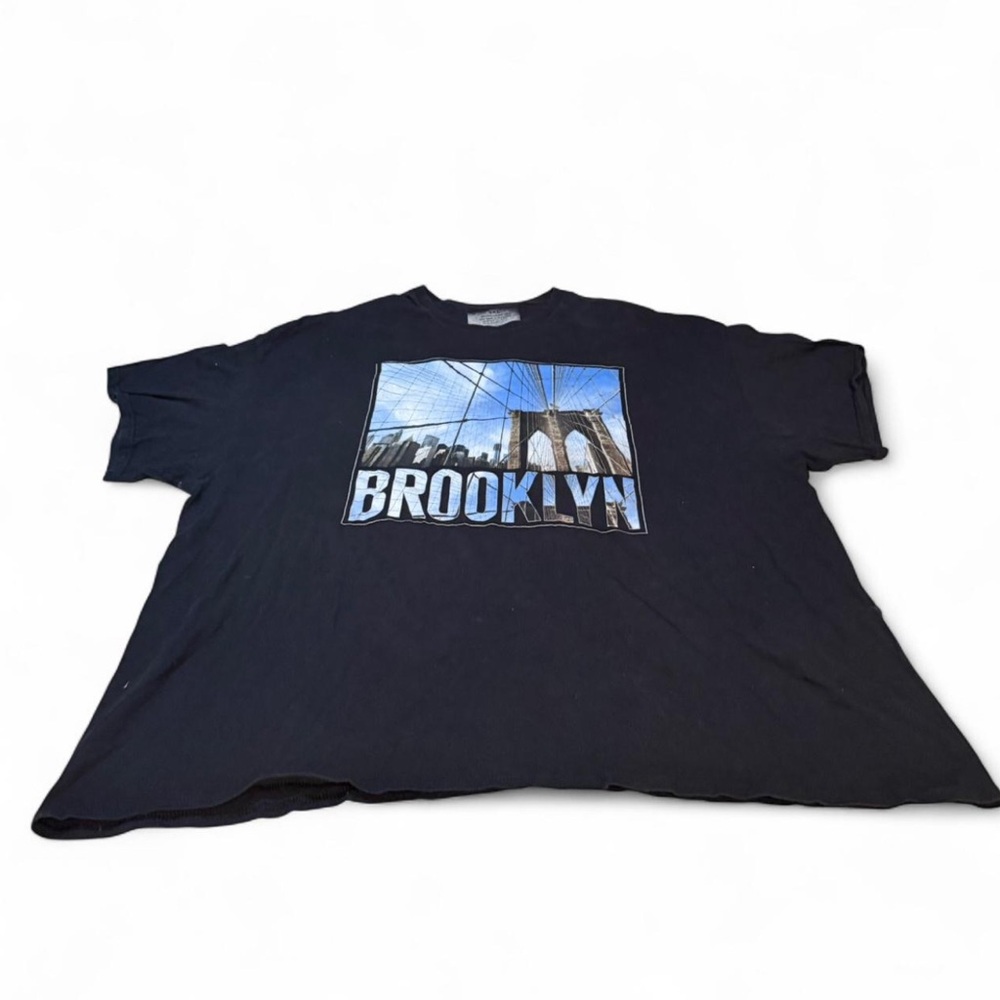 Black 'Brooklyn' Graphic Tee